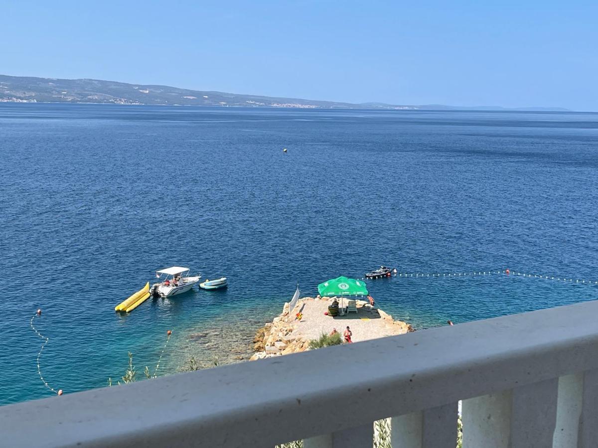 Apartments Lozina On The Beach Omiš Extérieur photo